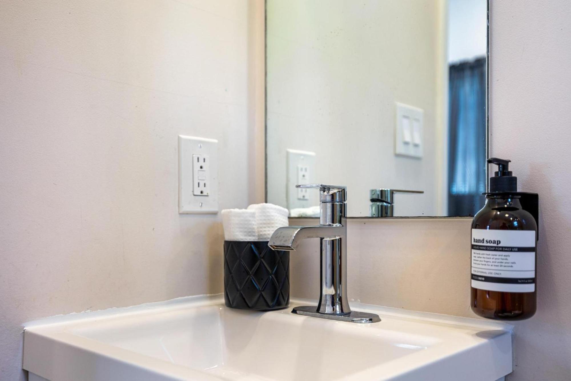 Peaceful Urban Escape Close To Las Olas & Beach Fort Lauderdale Luaran gambar